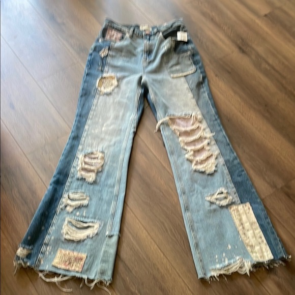 Free People Love Story Mid Rise Flare Jeans 28 - Picture 4 of 10